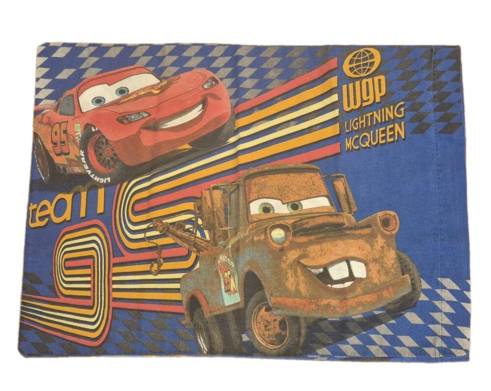Disney Pixar CARS Lightning McQueen Pillowcase 20x28" Cotton Blend